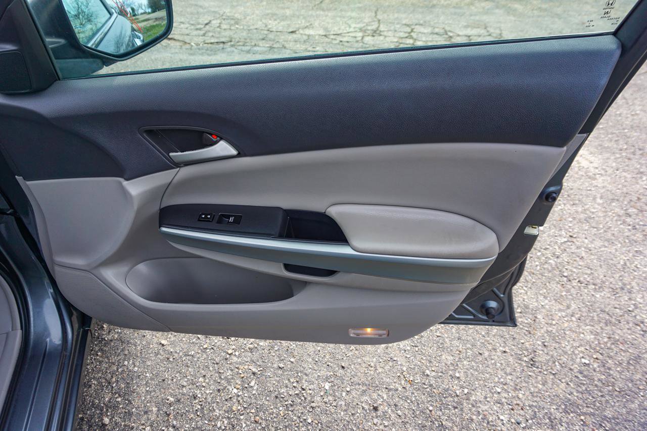 Used 2008 Honda Accord EX image 28