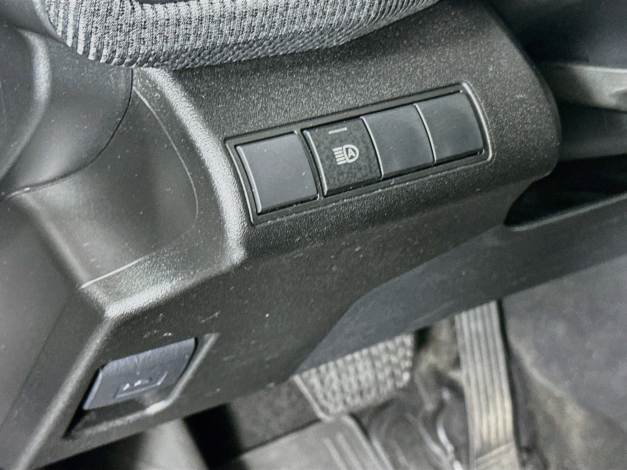 Used 2023 Subaru Solterra AWD image 17