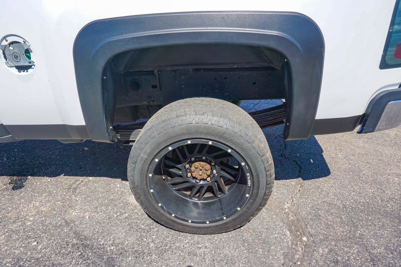 Used 2007 Chevrolet Silverado 2500 LT w/ Suspension Package, Off-Road image 31