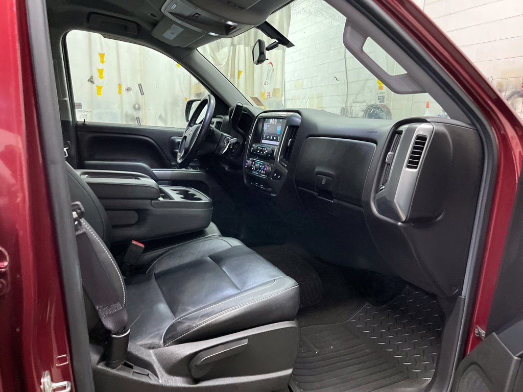 Used 2015 Chevrolet Silverado 1500 LT w/ All Star Edition AWD/4WD image 29