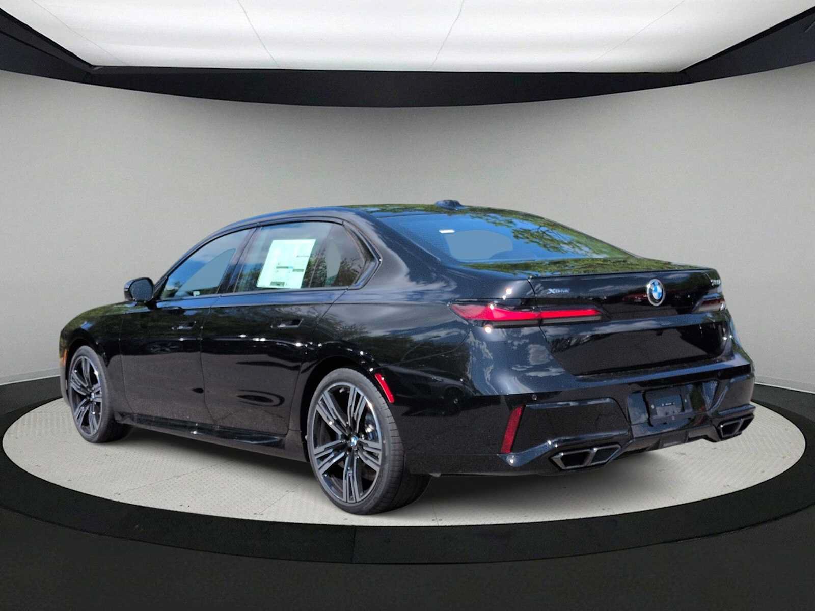 New 2026 BMW 760i xDrive AWD/4WD image 6
