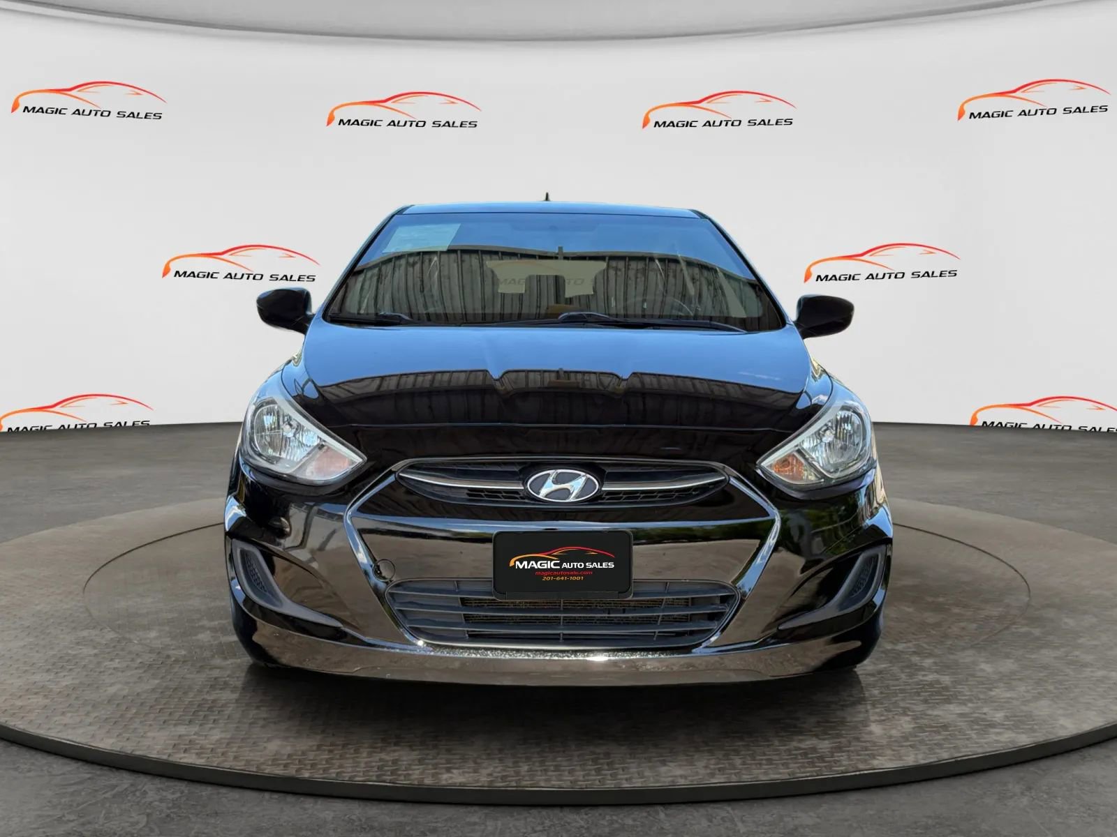 Used 2016 Hyundai Accent SE FWD image 3
