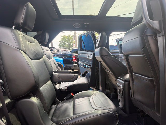 Used 2022 Ford Explorer ST w/ Equipment Group 401A AWD/4WD image 24