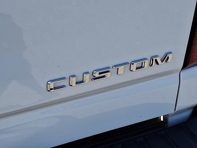 Used 2024 Chevrolet Silverado 2500 Custom w/ Custom Value Package AWD/4WD image 23