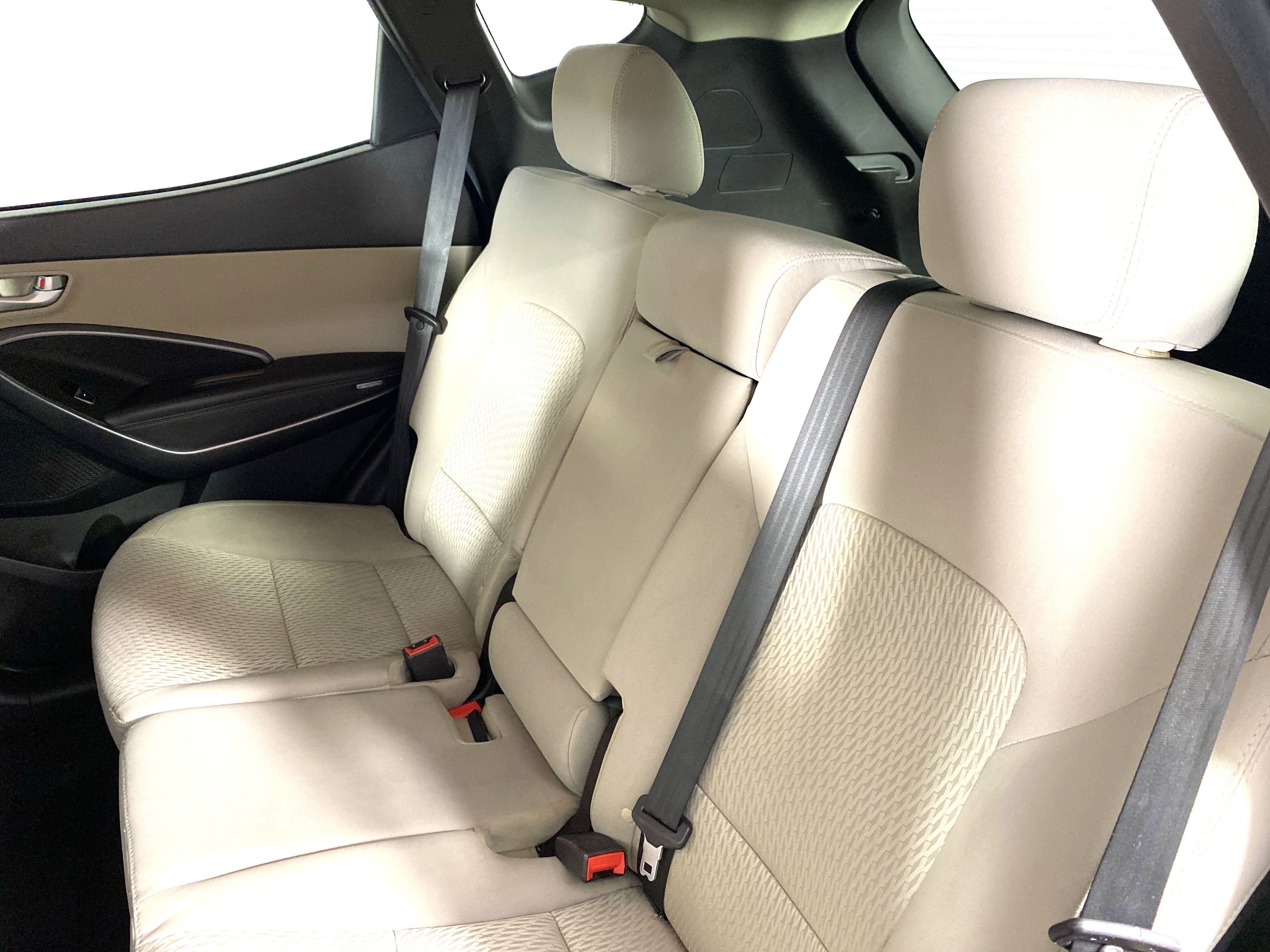 Used 2017 Hyundai Santa Fe Sport image 29