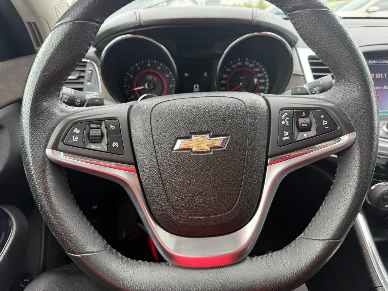 Used 2016 Chevrolet SS RWD image 18