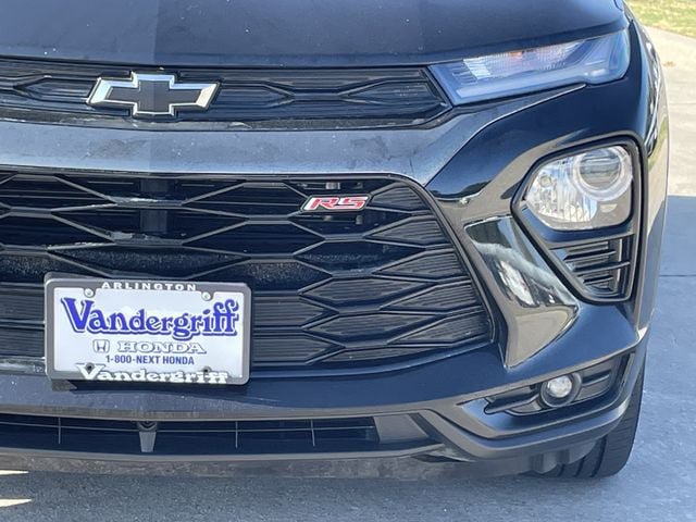 Used 2022 Chevrolet TrailBlazer RS w/ Sun and Liftgate Package FWD image 8