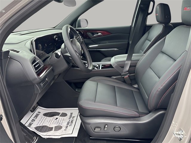 New 2026 Chevrolet Traverse Z71 image 7