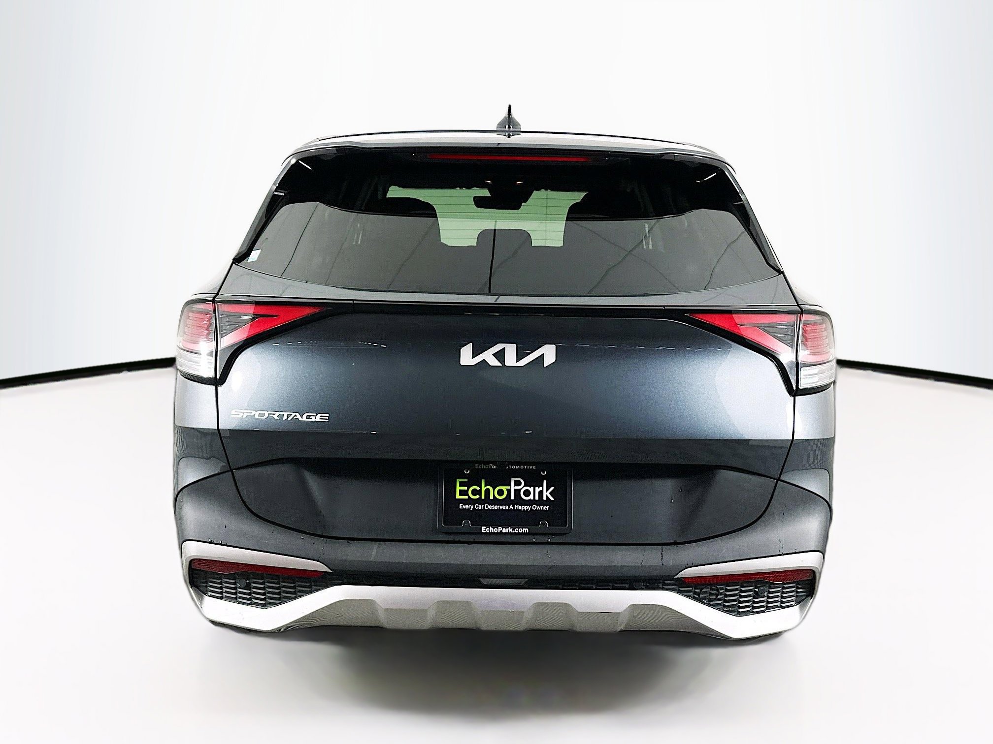 Used 2024 Kia Sportage LX image 7