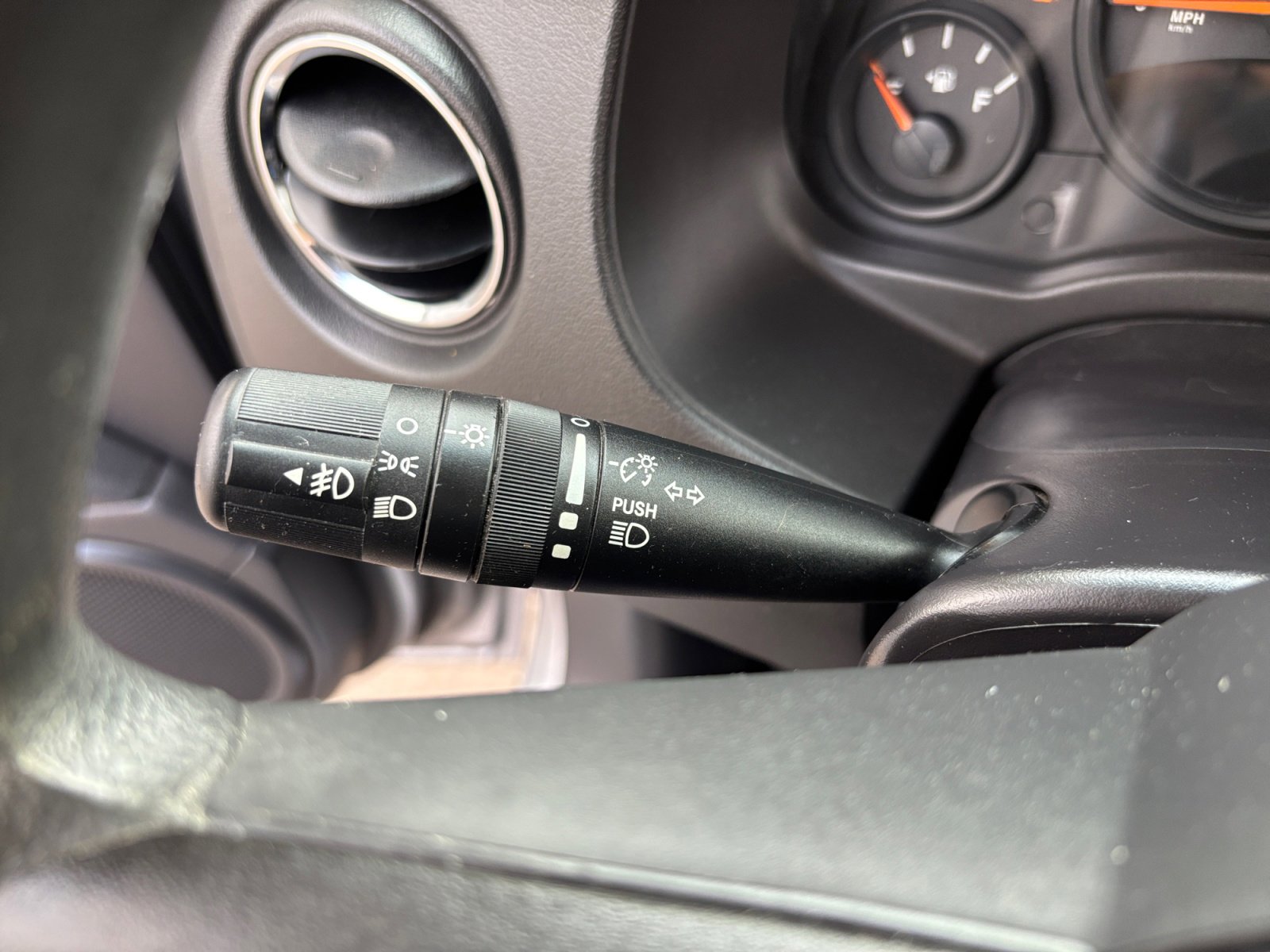 Used 2015 Jeep Patriot Sport w/ Power Value Group image 28