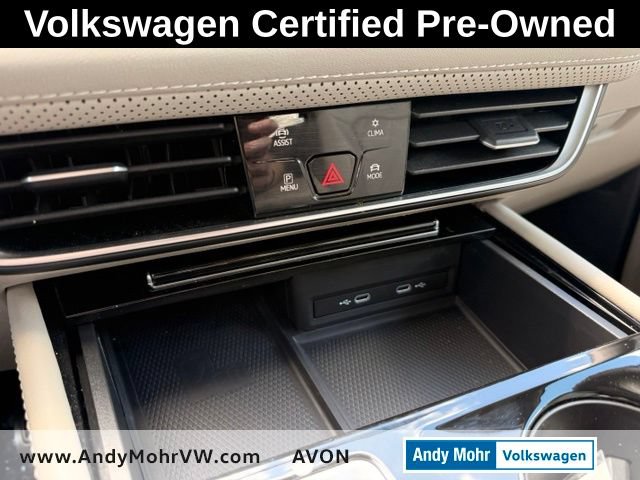 Used 2024 Volkswagen Atlas SEL Premium R-Line AWD/4WD image 29