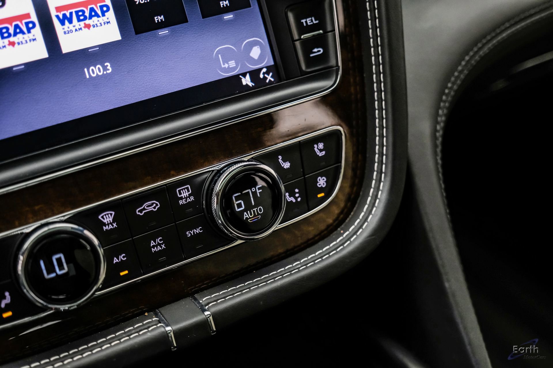 Used 2019 Bentley Bentayga image 65