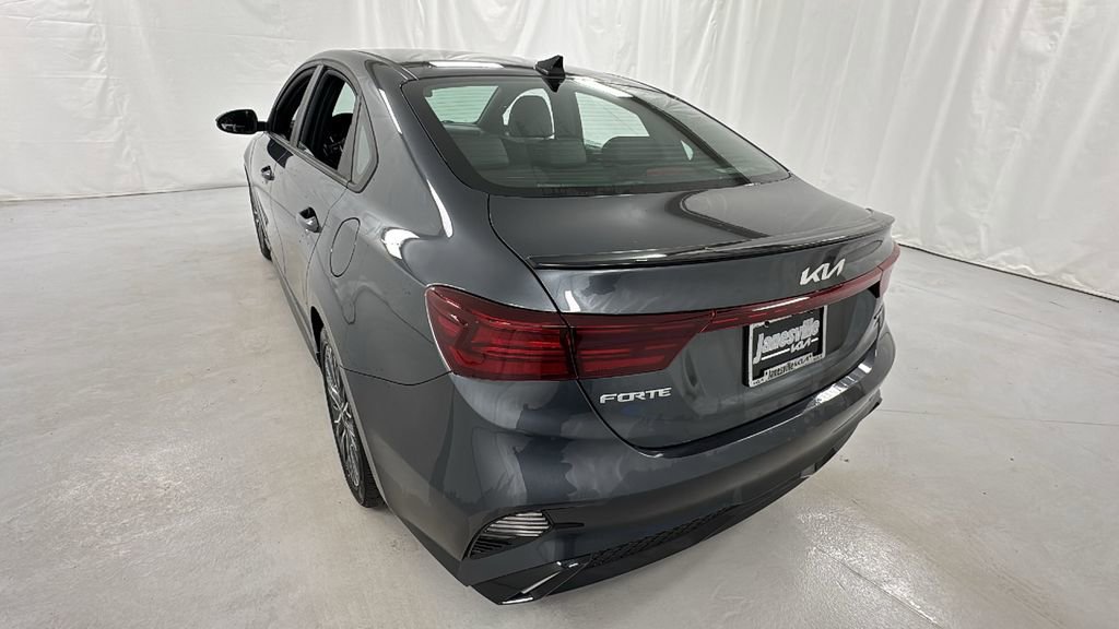Used 2024 Kia Forte GT-Line image 5