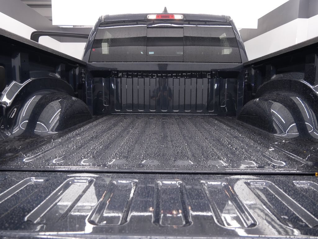 New 2026 RAM 1500 Laramie w/ Night Edition AWD/4WD image 15