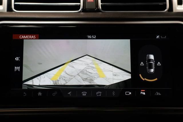Used 2020 Land Rover Range Rover Long Wheelbase HSE AWD/4WD image 20