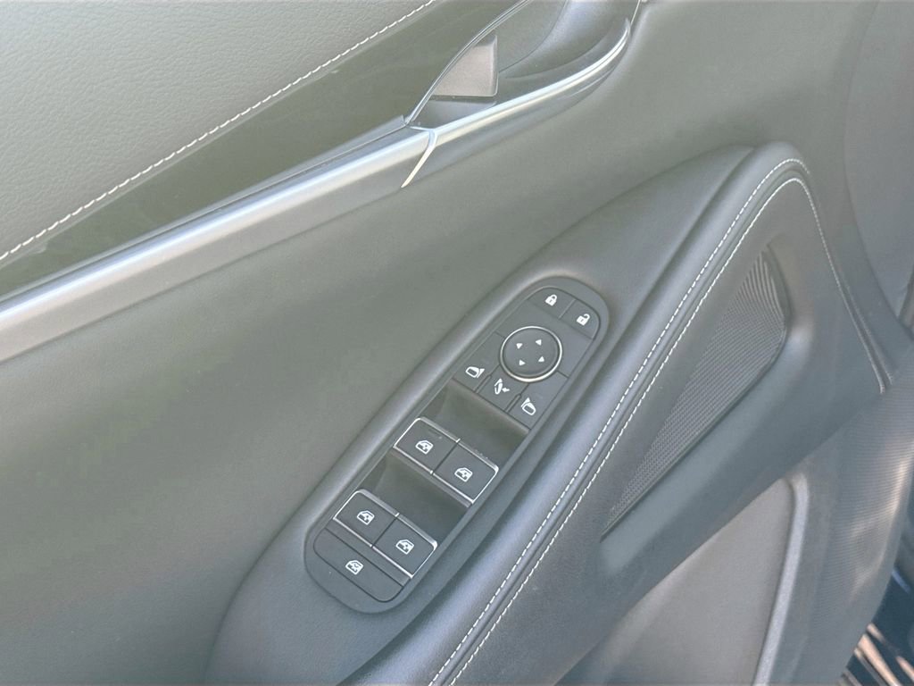 Used 2023 INFINITI QX60 Pure image 24