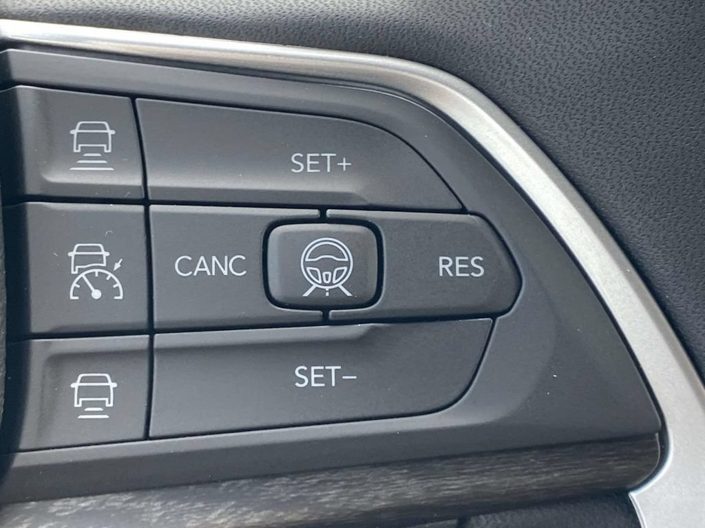 New 2026 Jeep Grand Cherokee Limited w/ Limited Altitude Package RWD image 54