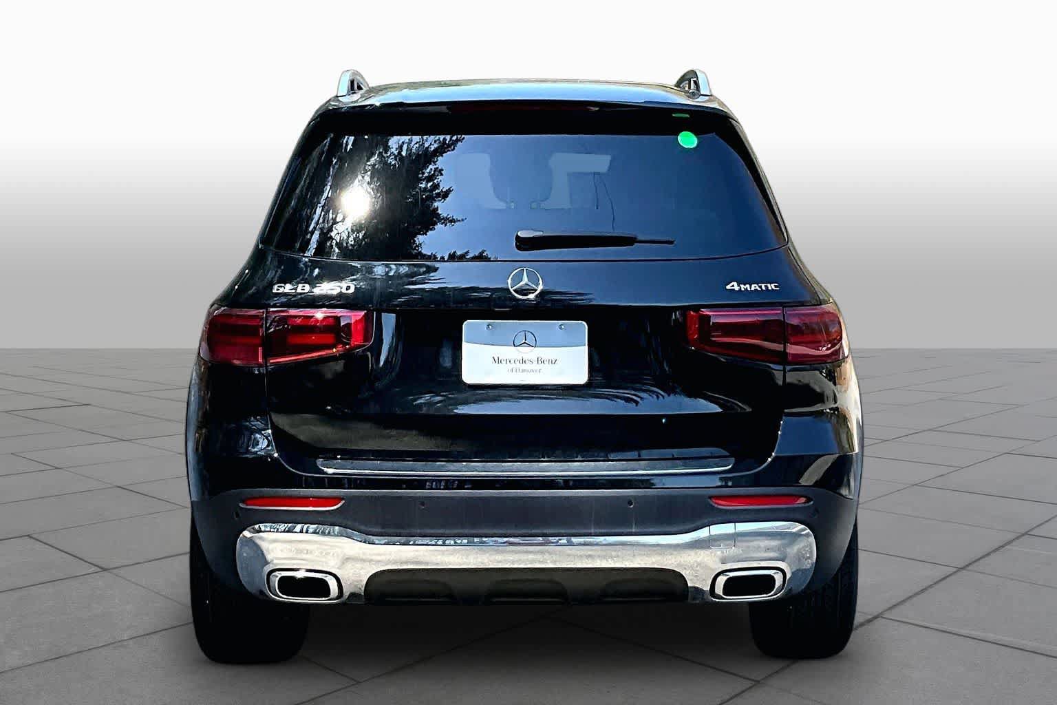 New 2026 Mercedes-Benz GLB 250 4MATIC image 5
