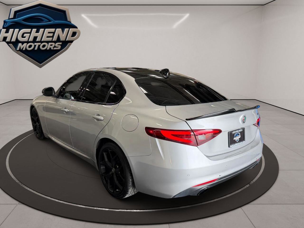 Used 2020 Alfa Romeo Giulia Ti w/ Nero Edizione RWD image 4