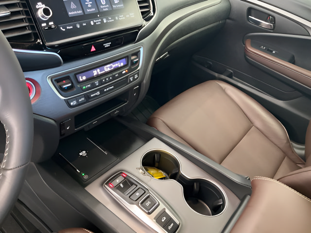 Certified 2025 Honda Ridgeline RTL image 18