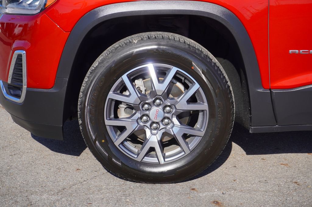 Used 2023 GMC Acadia SLT image 10