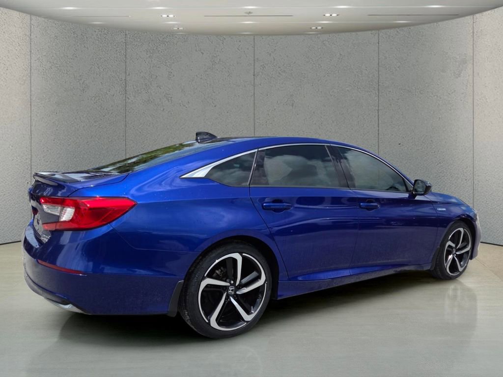 Used 2022 Honda Accord Sport image 3