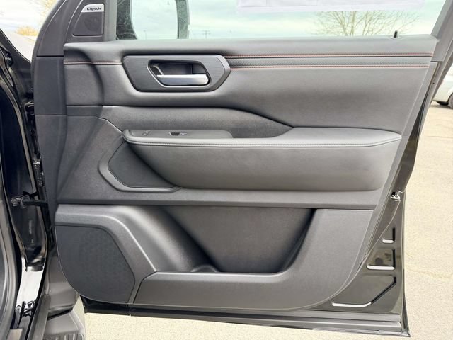New 2026 Nissan Armada PRO-4X AWD/4WD image 8