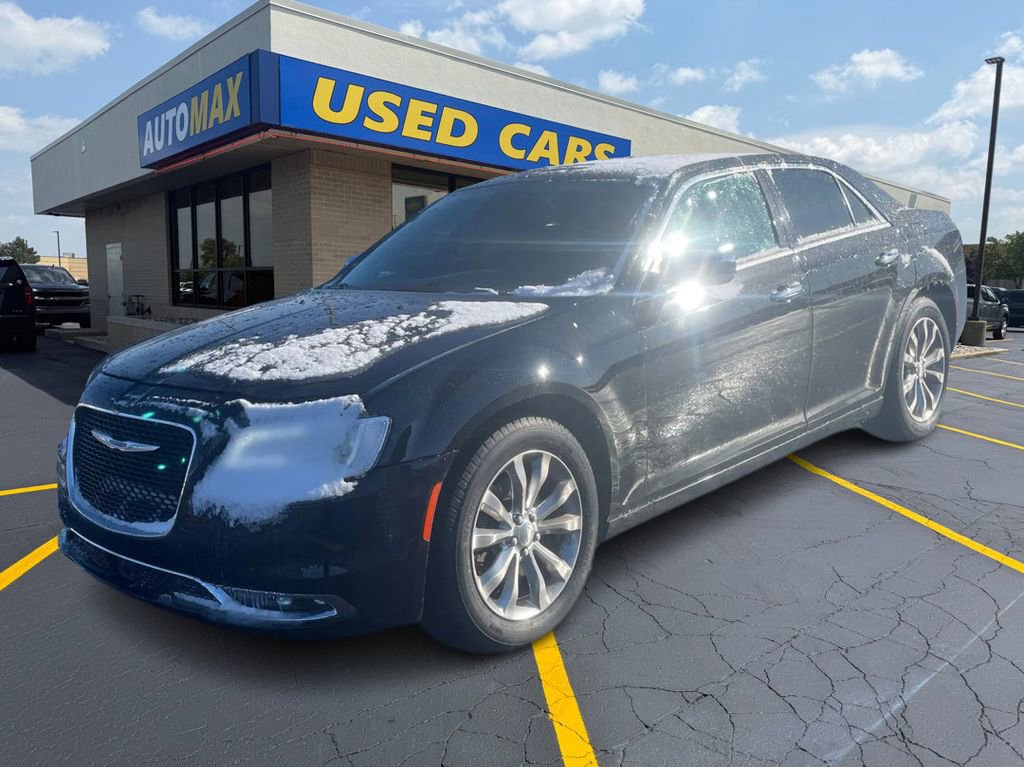 Used 2018 Chrysler 300 Limited w/ Safetytec Plus Group AWD/4WD image 1
