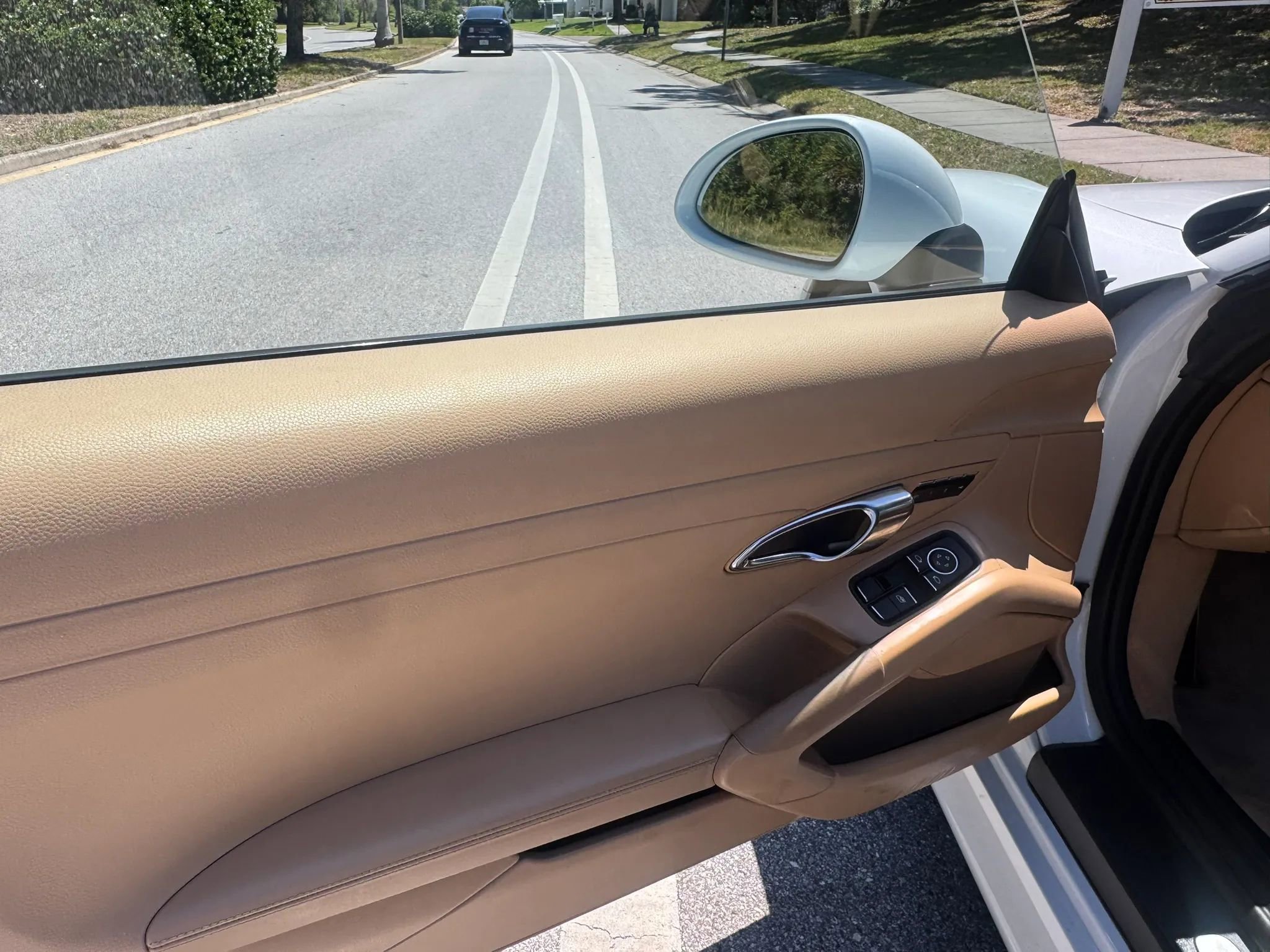 Used 2015 Porsche Boxster S RWD image 11