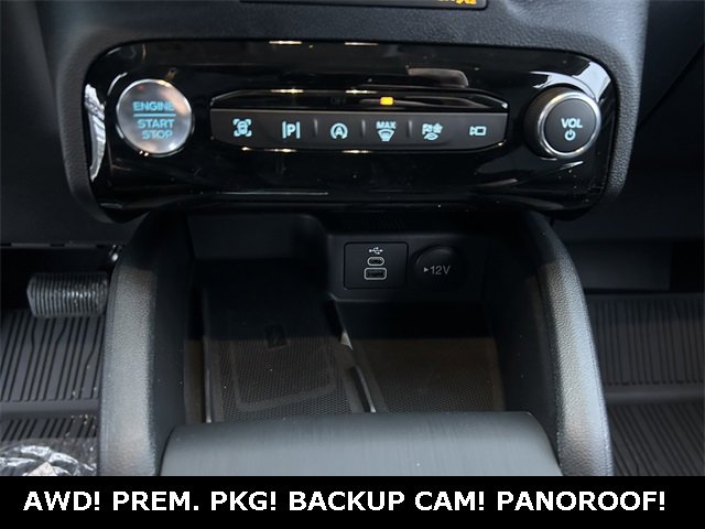 New 2026 Ford Escape Platinum w/ Premium Technology Package image 16