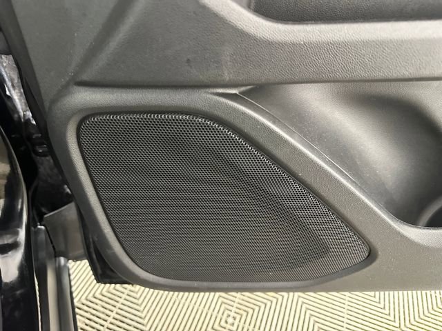 Used 2022 GMC Terrain SLT w/ Elevation Edition image 29