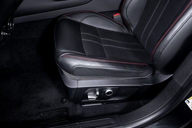 Used 2024 Maserati Levante Modena Ultima image 19