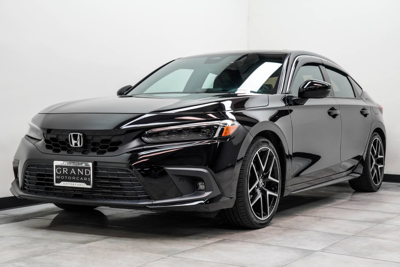 Used 2022 Honda Civic Sport Touring image 7
