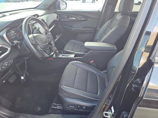 Used 2021 Chevrolet TrailBlazer RS w/ Sun and Liftgate Package FWD image 4