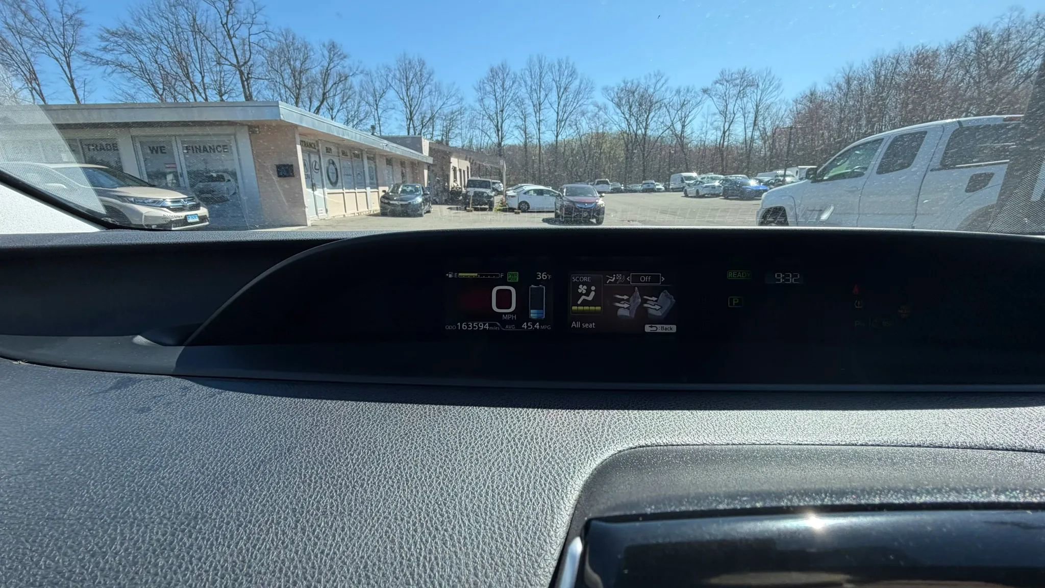 Used 2019 Toyota Prius XLE image 24