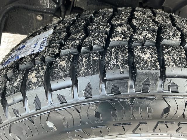 Used 2018 RAM 1500 Laramie w/ Convenience Group AWD/4WD image 18
