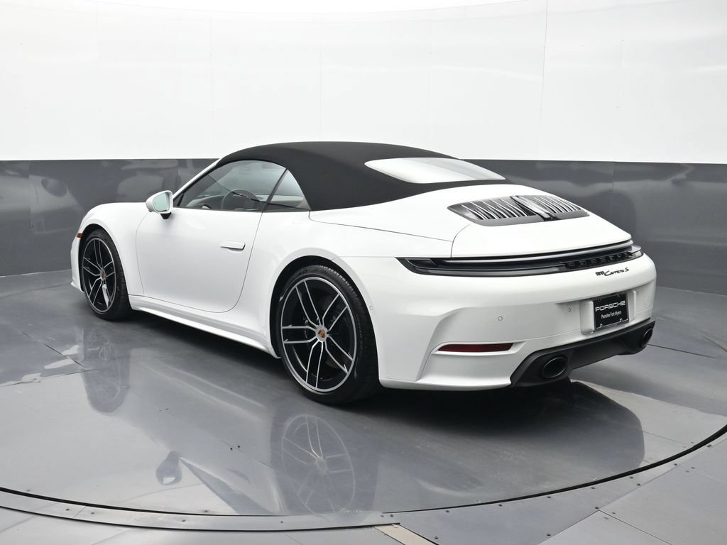 New 2026 Porsche 911 Carrera S RWD image 3