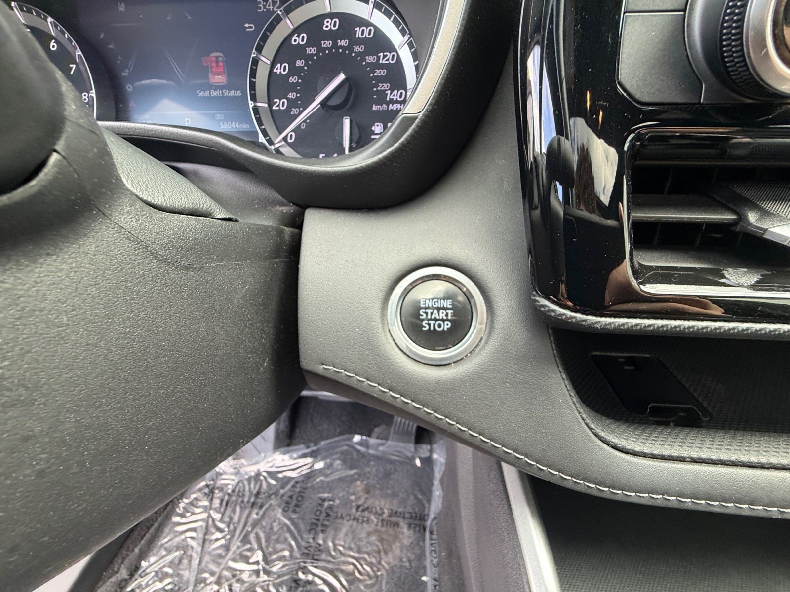 Used 2021 Toyota Highlander XSE AWD/4WD image 28