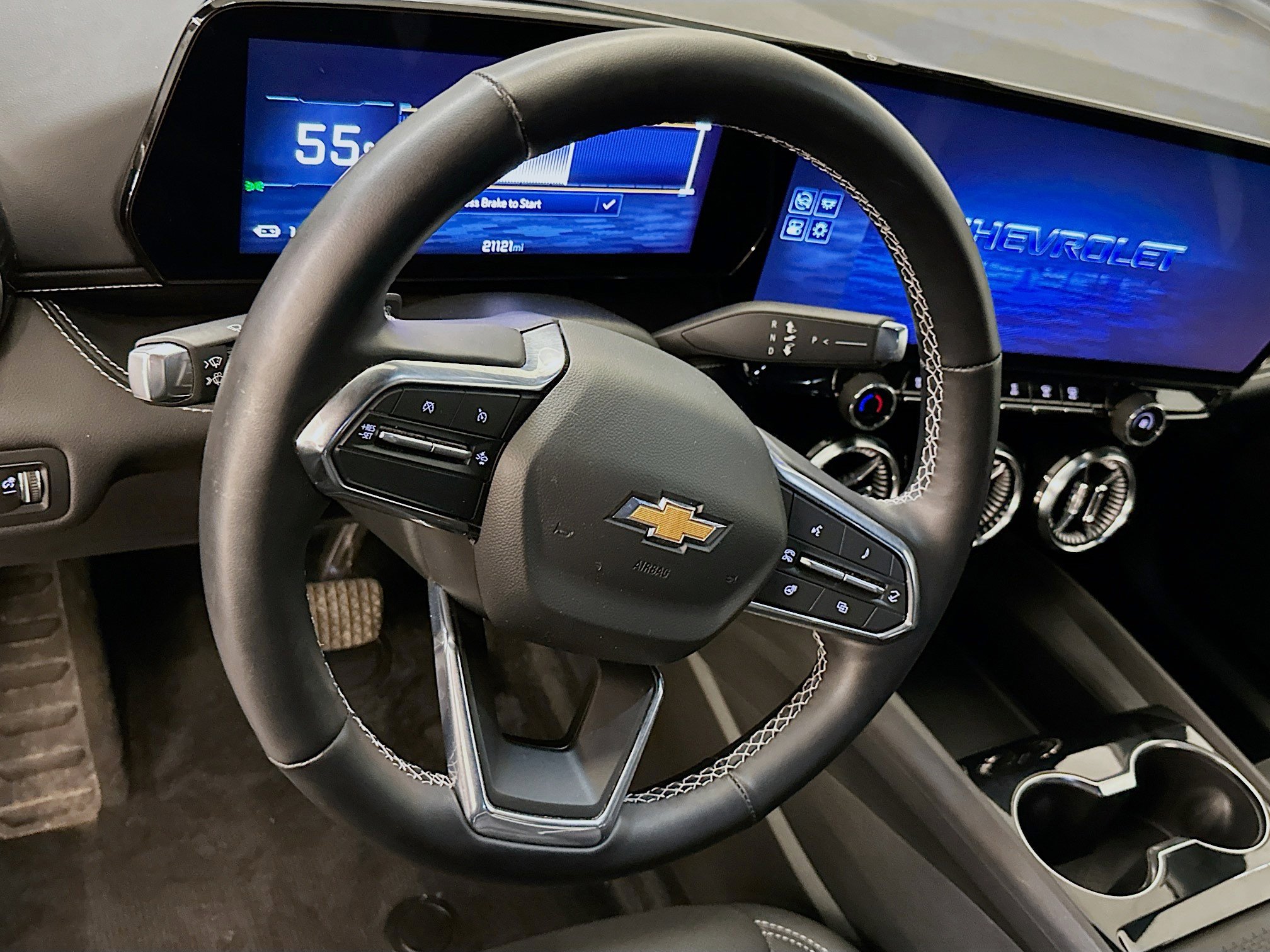 Used 2024 Chevrolet Blazer EV LT AWD/4WD image 18