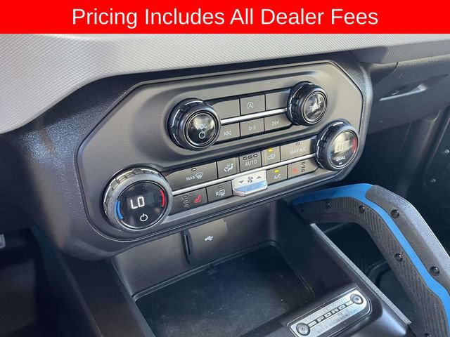 Used 2023 Ford Bronco Black Diamond AWD/4WD image 35