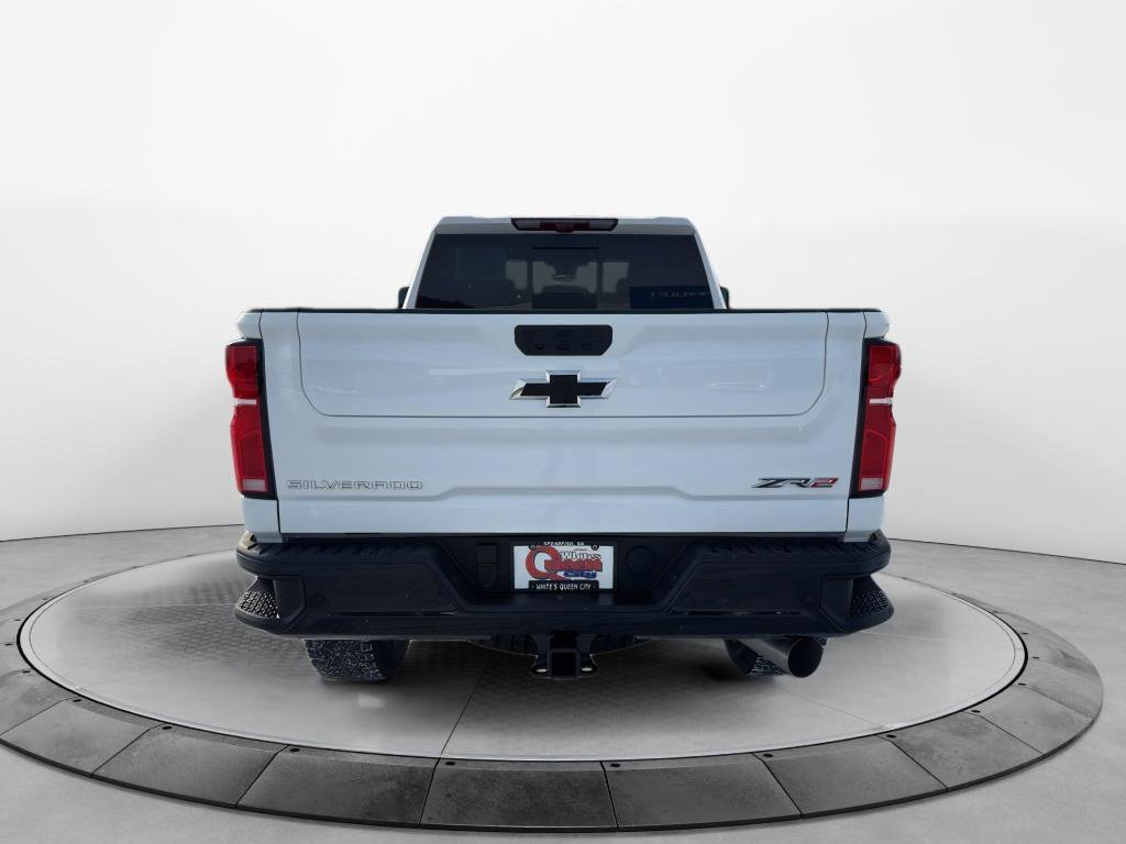 New 2026 Chevrolet Silverado 2500 ZR2 image 4