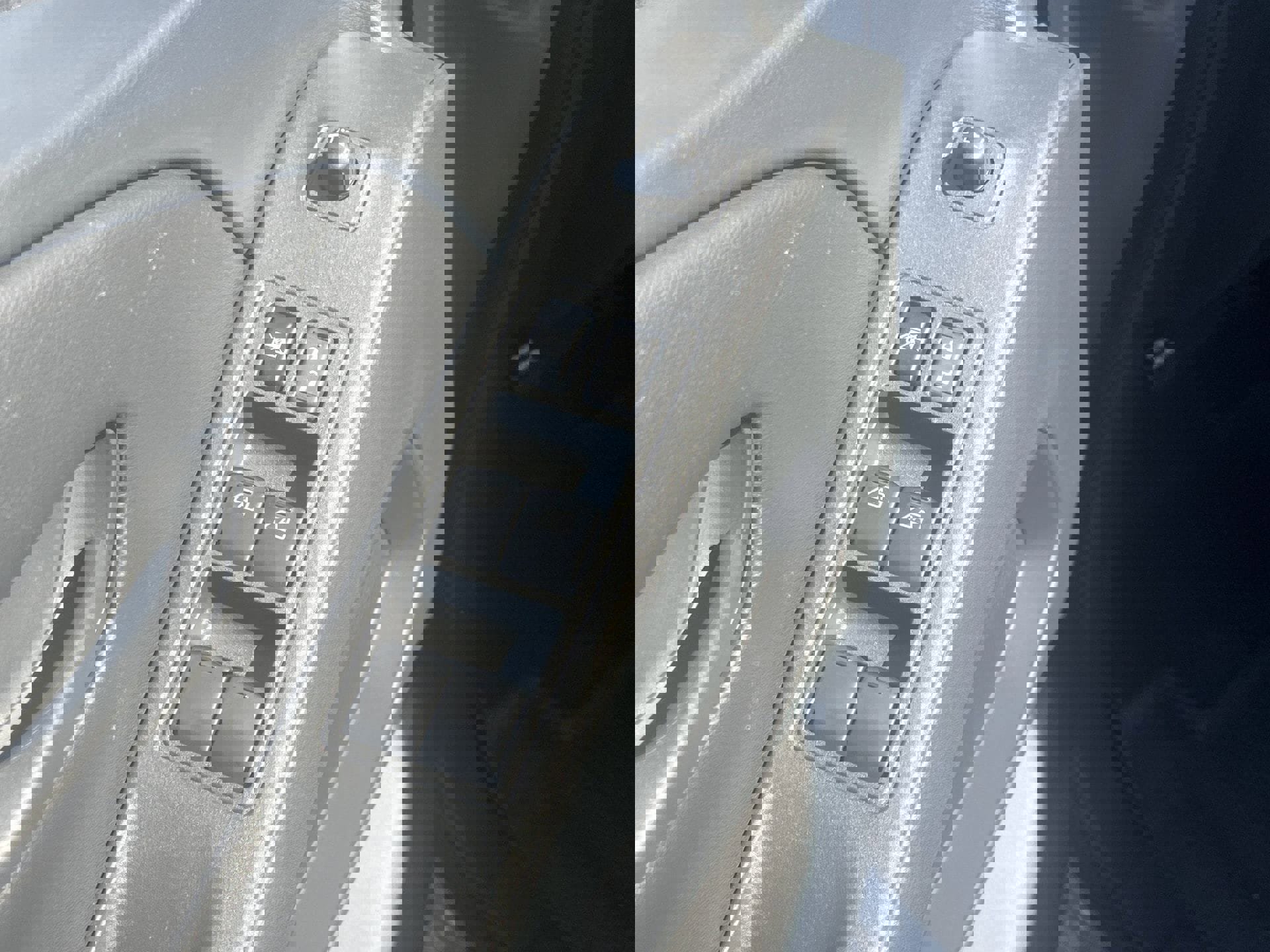 New 2026 Nissan Frontier SV image 15