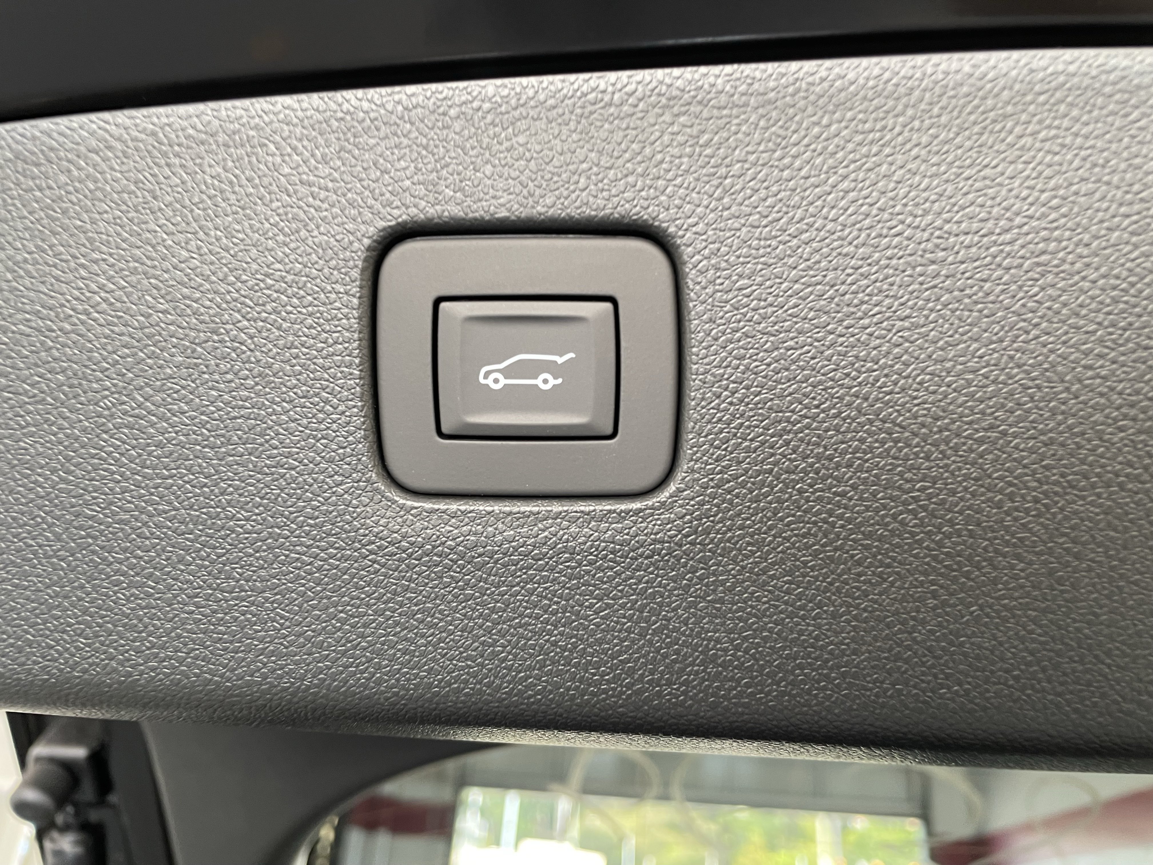 New 2026 Buick Envista Sport Touring FWD image 10