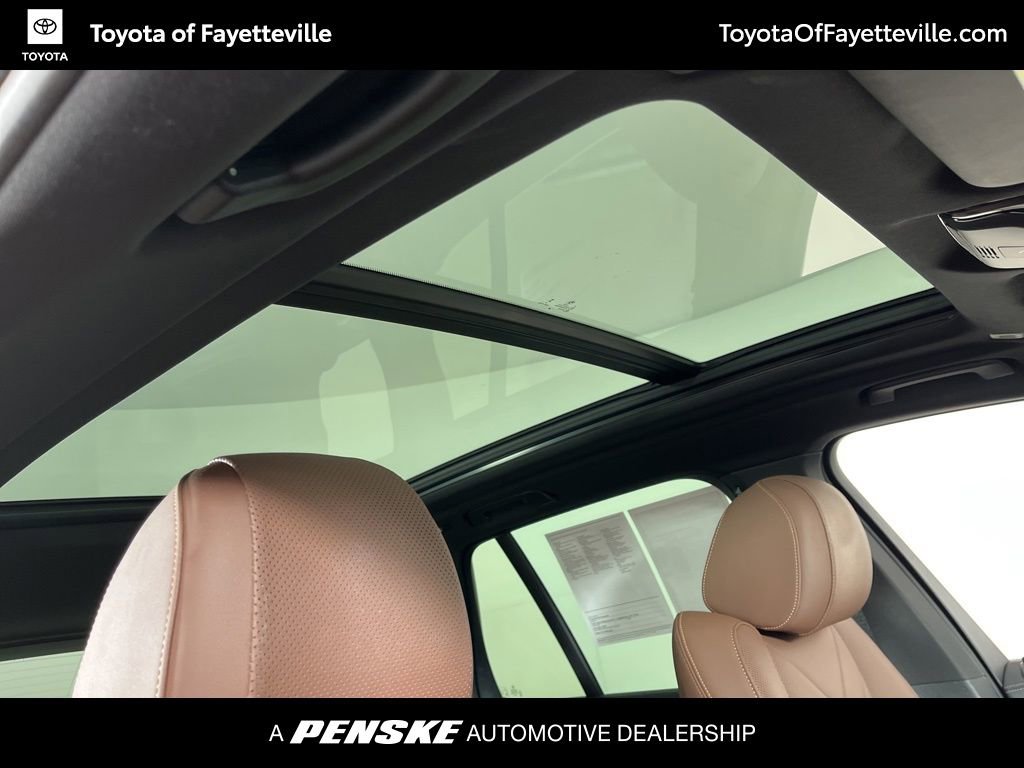 Used 2024 BMW X5 xDrive40i w/ Premium Package image 6