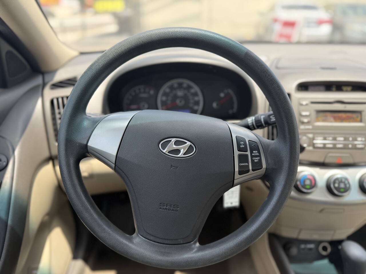 Used 2010 Hyundai Elantra GLS FWD image 13