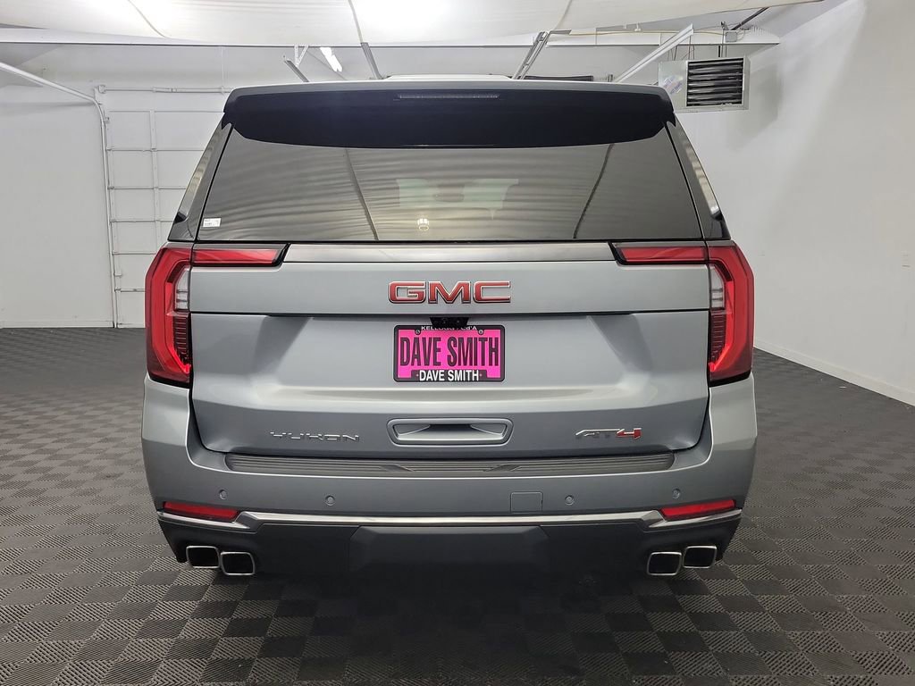 Used 2025 GMC Yukon XL AT4 w/ AT4 Premium Plus Package image 8
