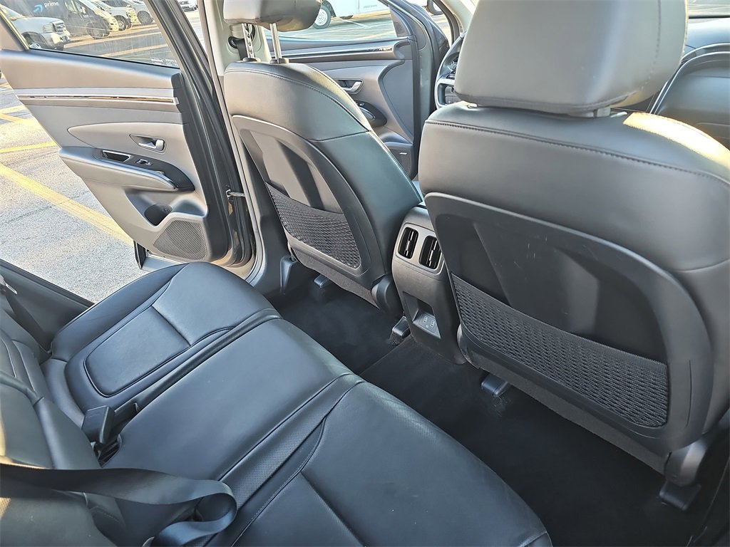 Used 2023 Hyundai Tucson Limited image 11