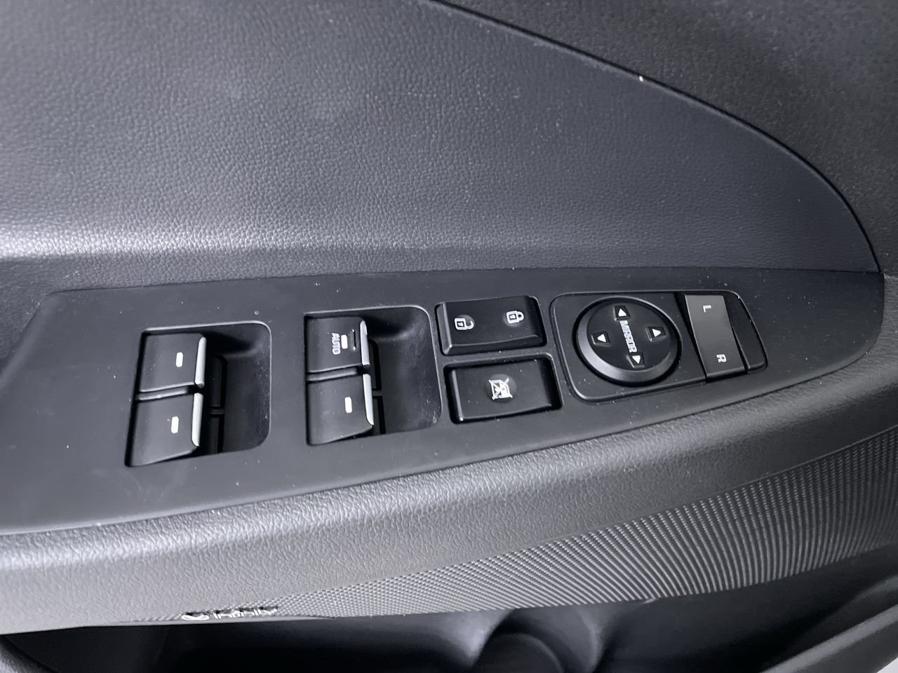 Used 2020 Hyundai Tucson Limited AWD/4WD image 3