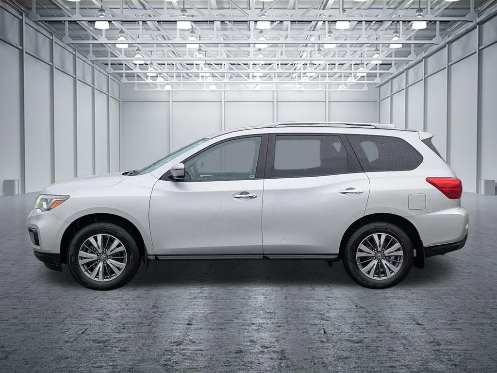 Used 2020 Nissan Pathfinder S AWD/4WD image 2