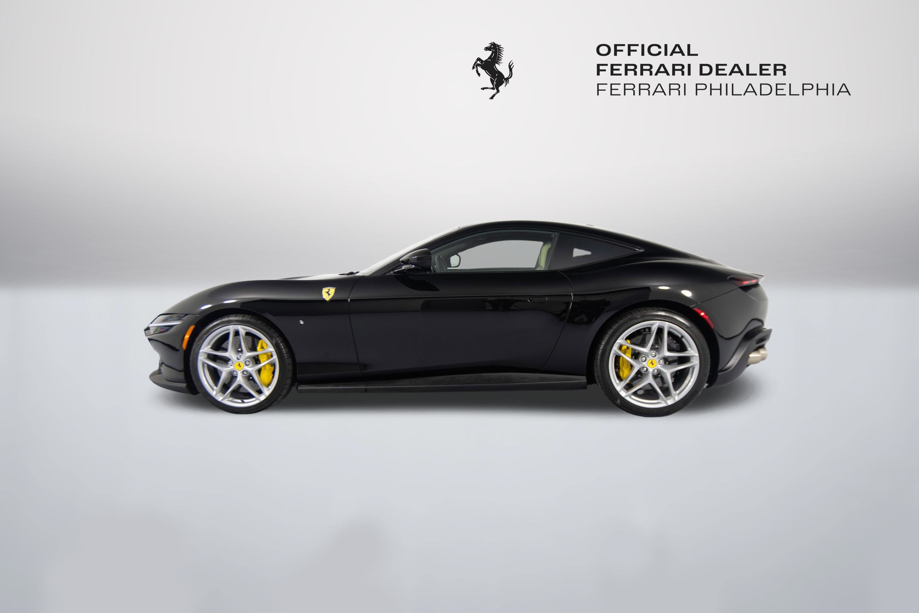 Certified 2022 Ferrari Roma RWD image 4